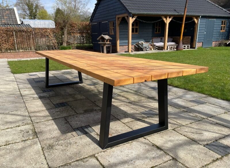 10 persoons tuintafel