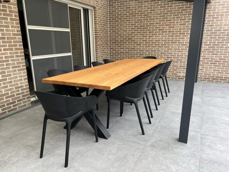 Buitentafel + X Poten Buitentafel 4 tot 12 personen (4)