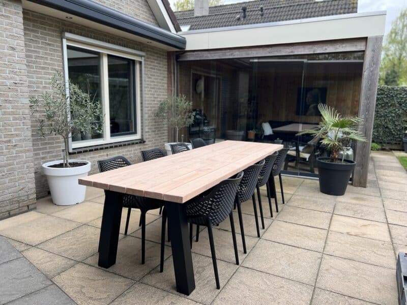 Eettafel buiten voor 8 personen