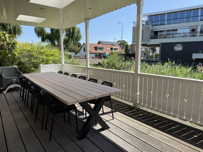 Tuintafel Douglas | X Poten | Buitentafel | 4 tot 12 personen