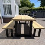 Tuintafel met tuinbank iroko