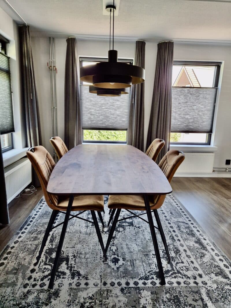 Eettafel Noten half ovaal