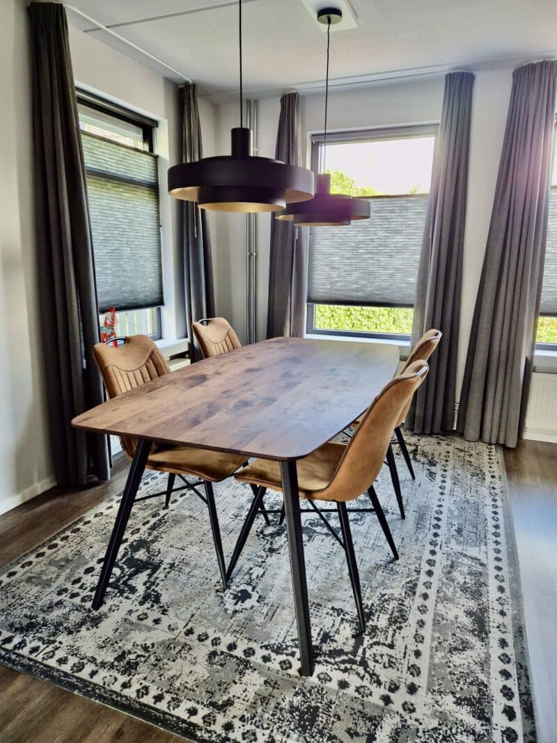 Eettafel Noten half ovaal
