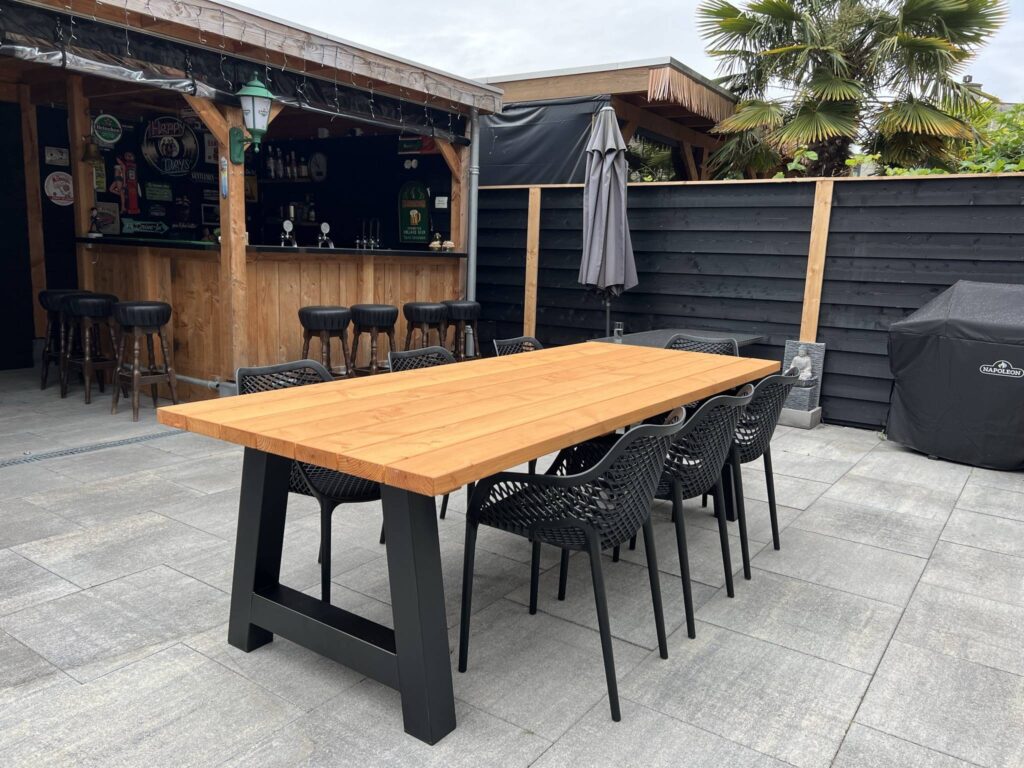Buitentafel Tuintafel Tuinset A poten Senna Tuinstoelen 6 personen