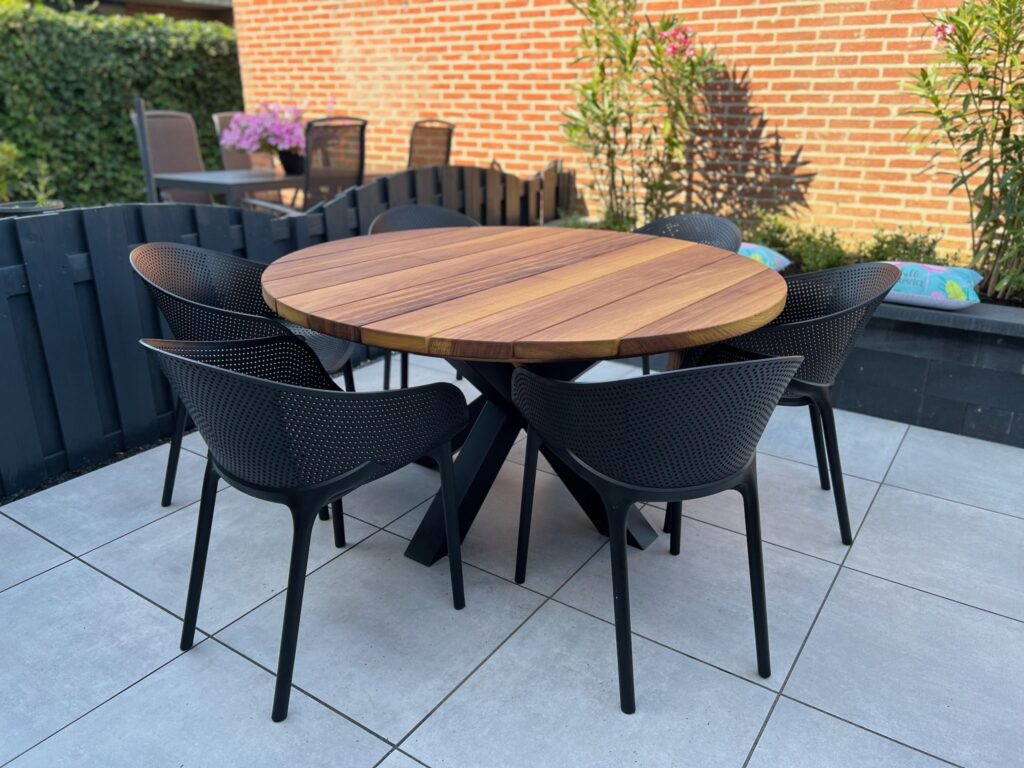 Tuinset 6 personen Hardhout Iroko met stoelen buitentafel Rond Matrix