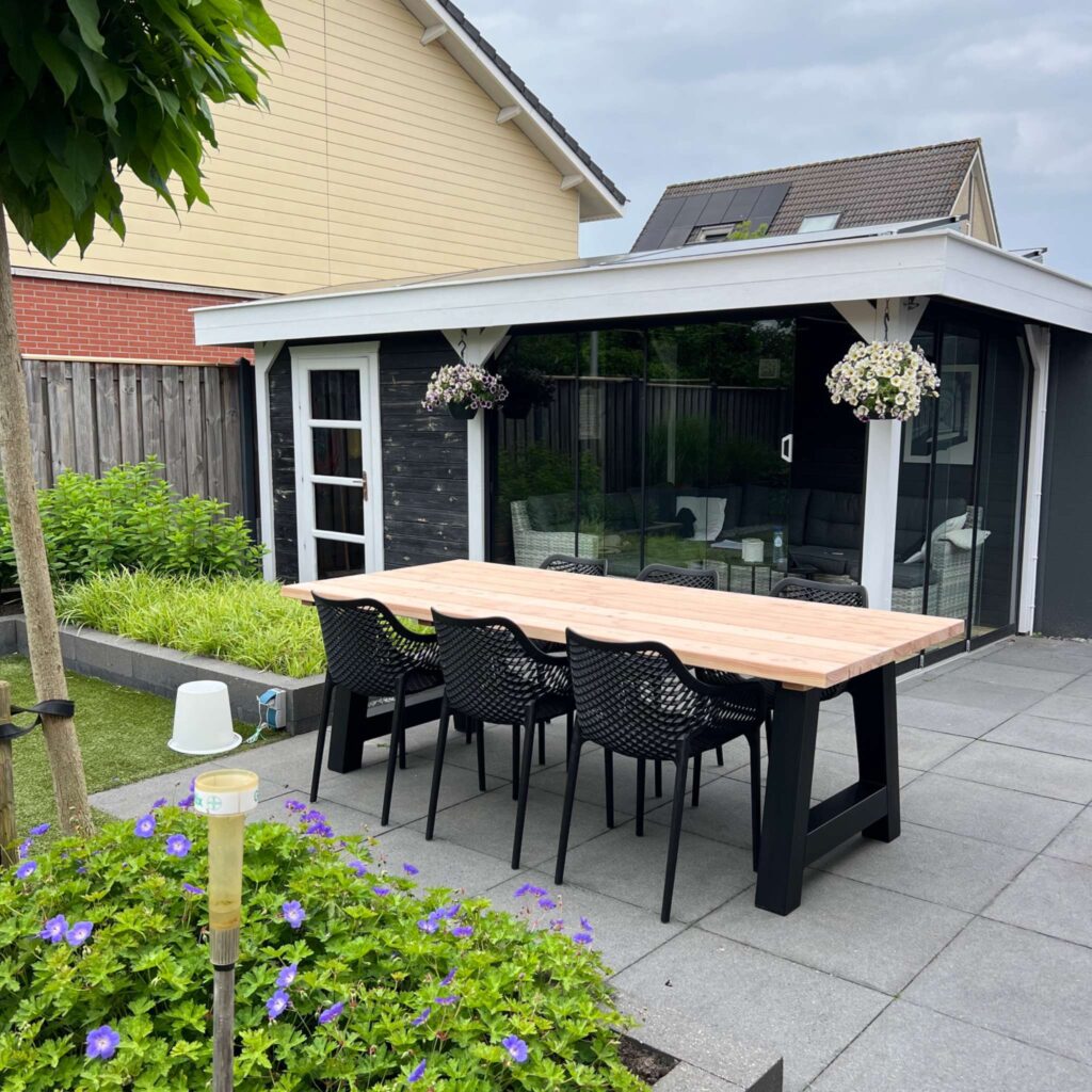 Tuinset 6 personen 240cm van Douglas hout. Tuintafel met stoelen voor 6 personen