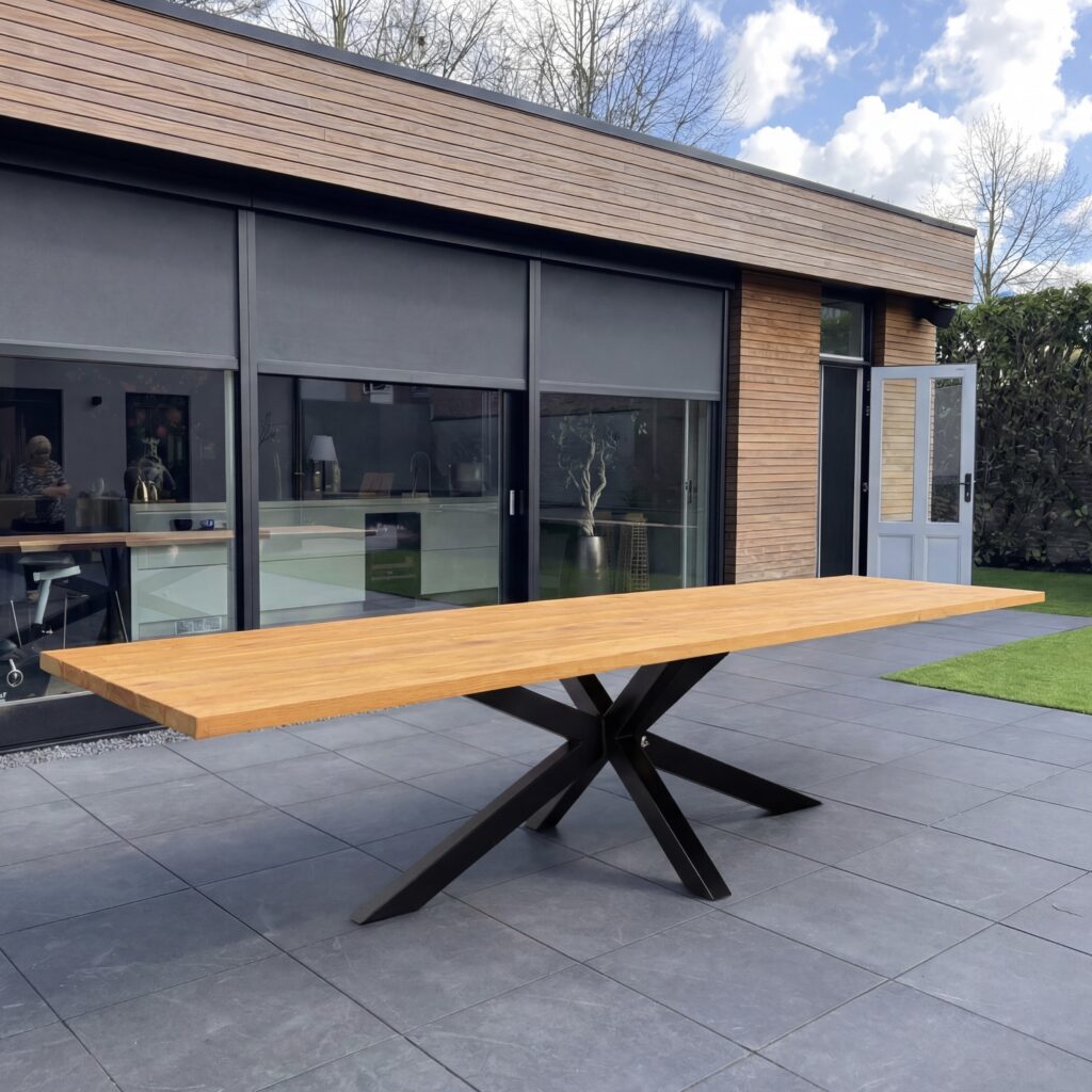 Buitentafel met Matrix Poot tuintafel voor 4 tot 12 personen