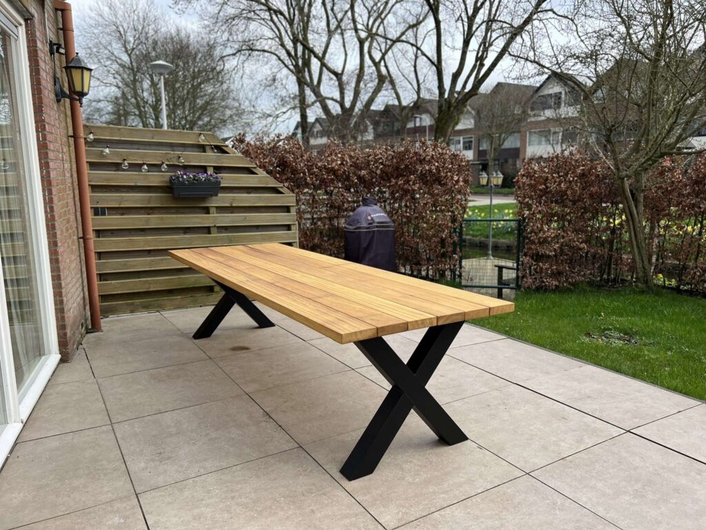 10 personen tuinset Iroko hardhout