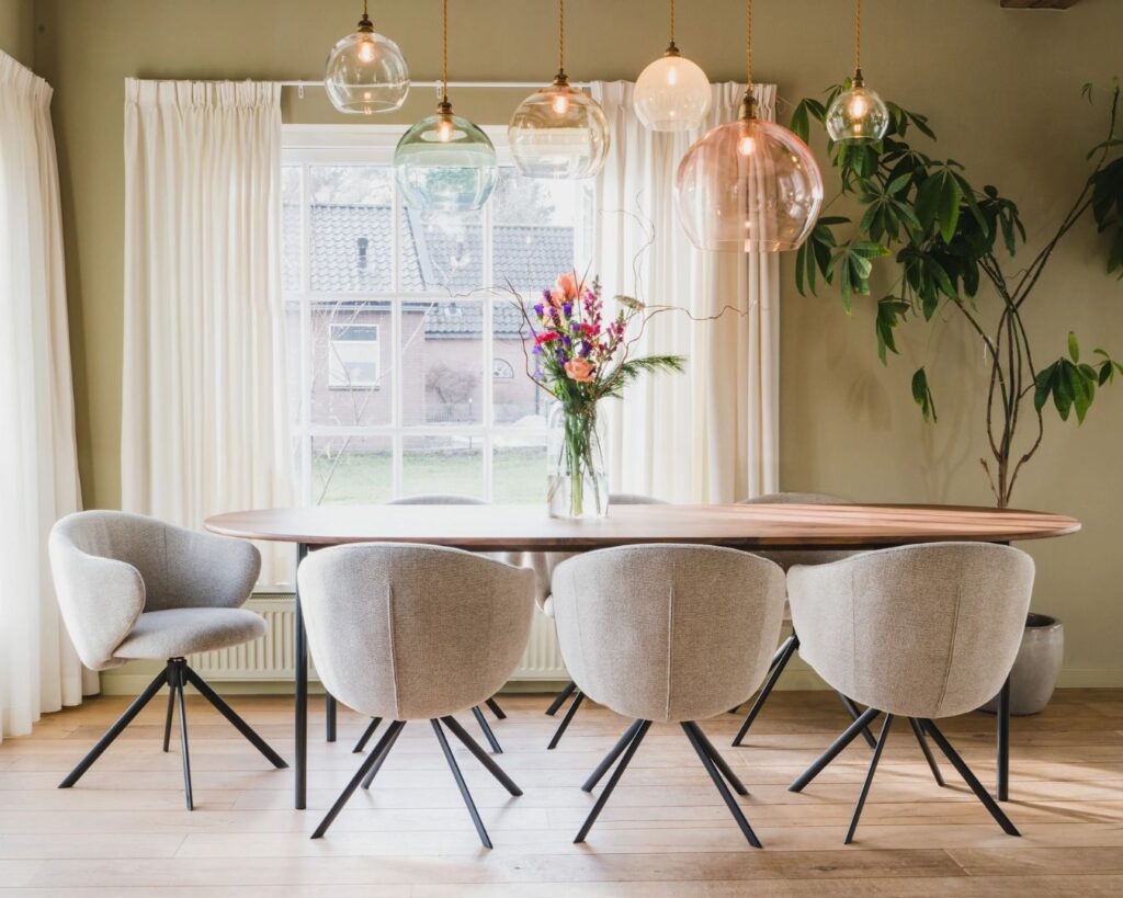 Eetkamerstoel Boby spinpoot