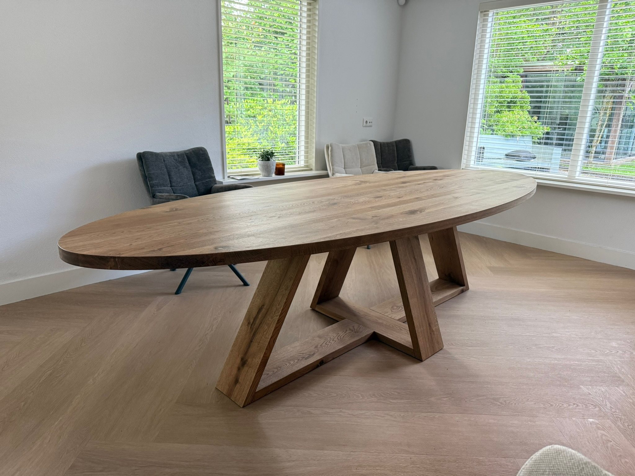 Eettafel Eiken onderstel maatwerk pluspoot