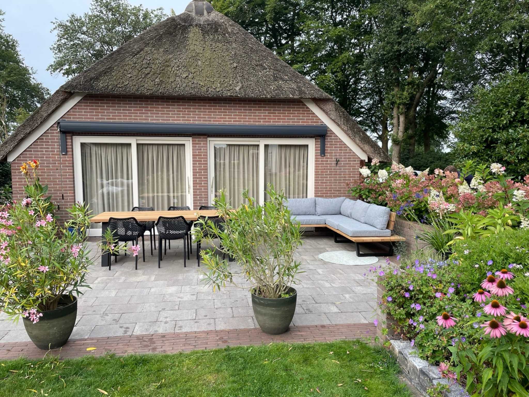 Tuininrichting terras buiten