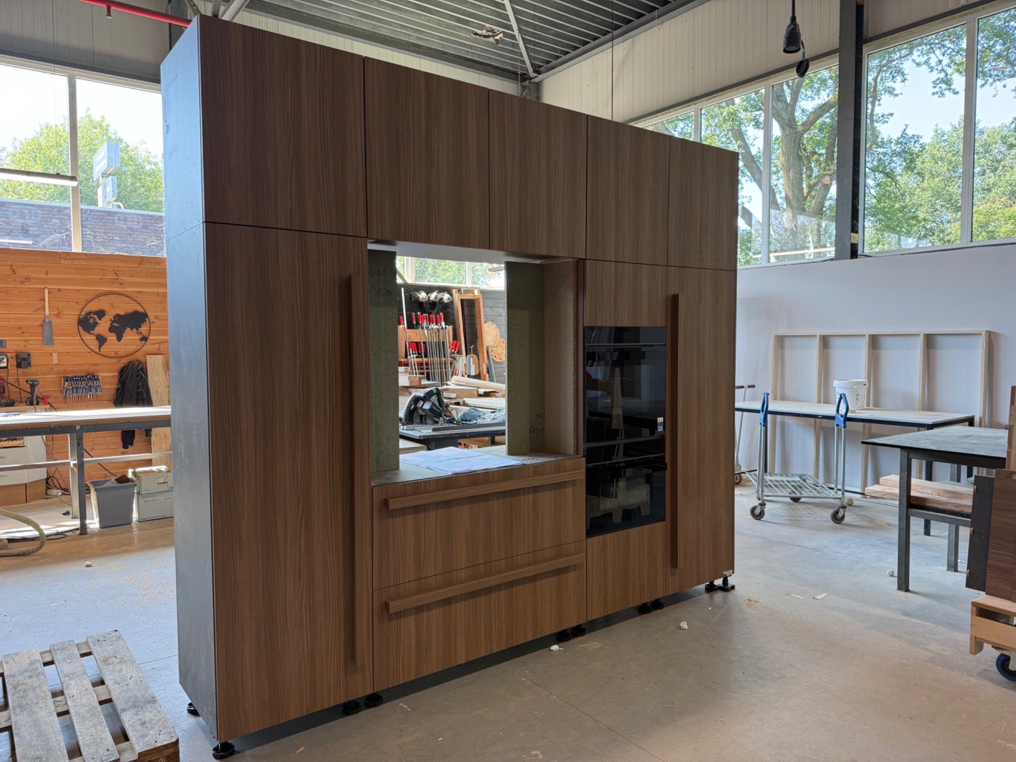 Hoge kasten matrice decolegno fronten
