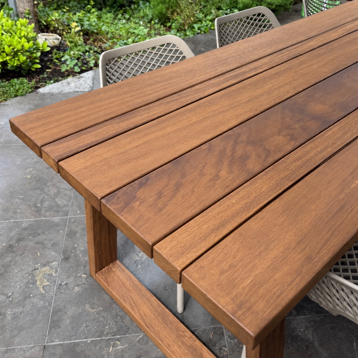 Rocky Umber tuintafel Durogrit behandeling