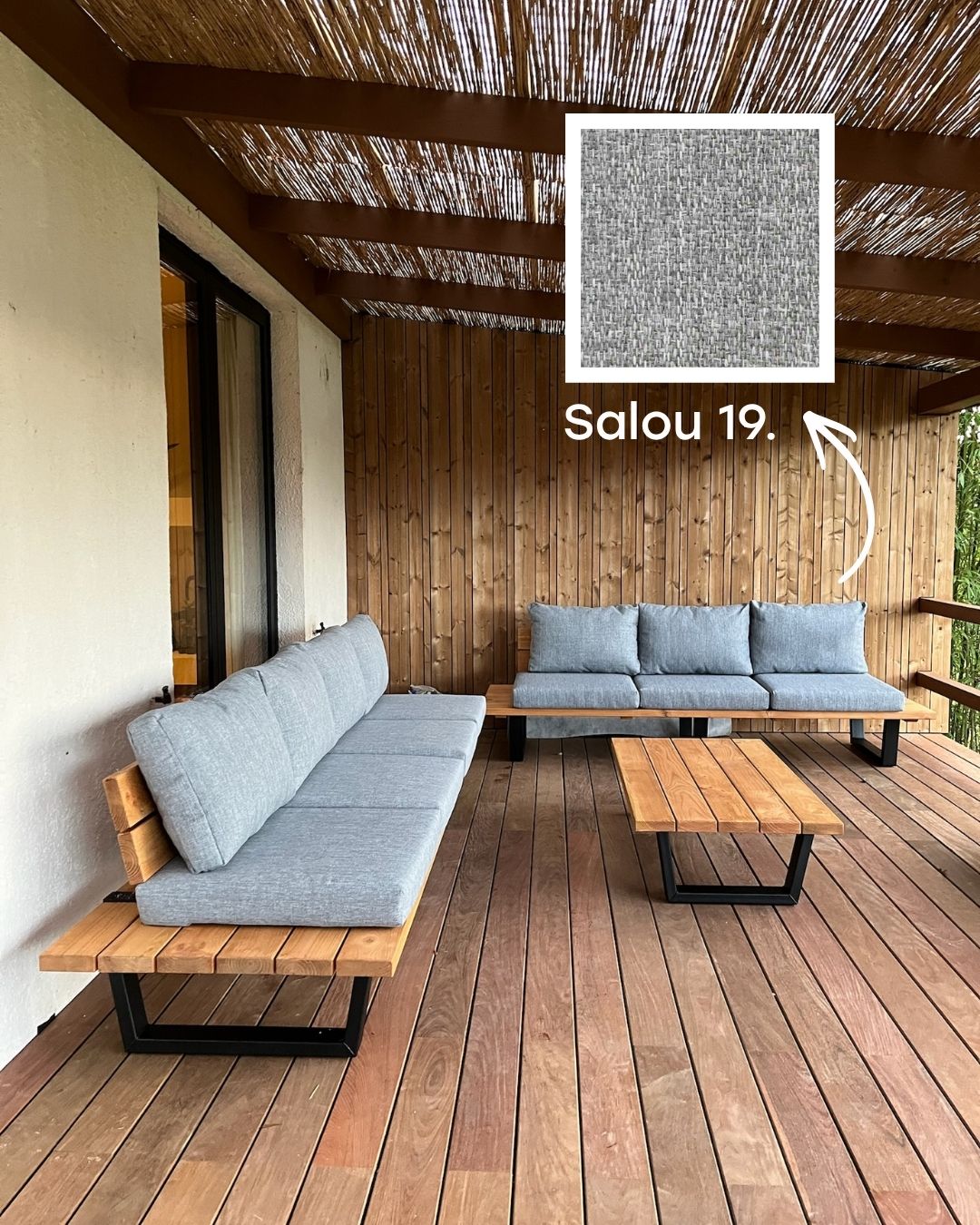 Terrasinspiratie met Loungeset Douglas en grijze kussens met Hocker Salou 19